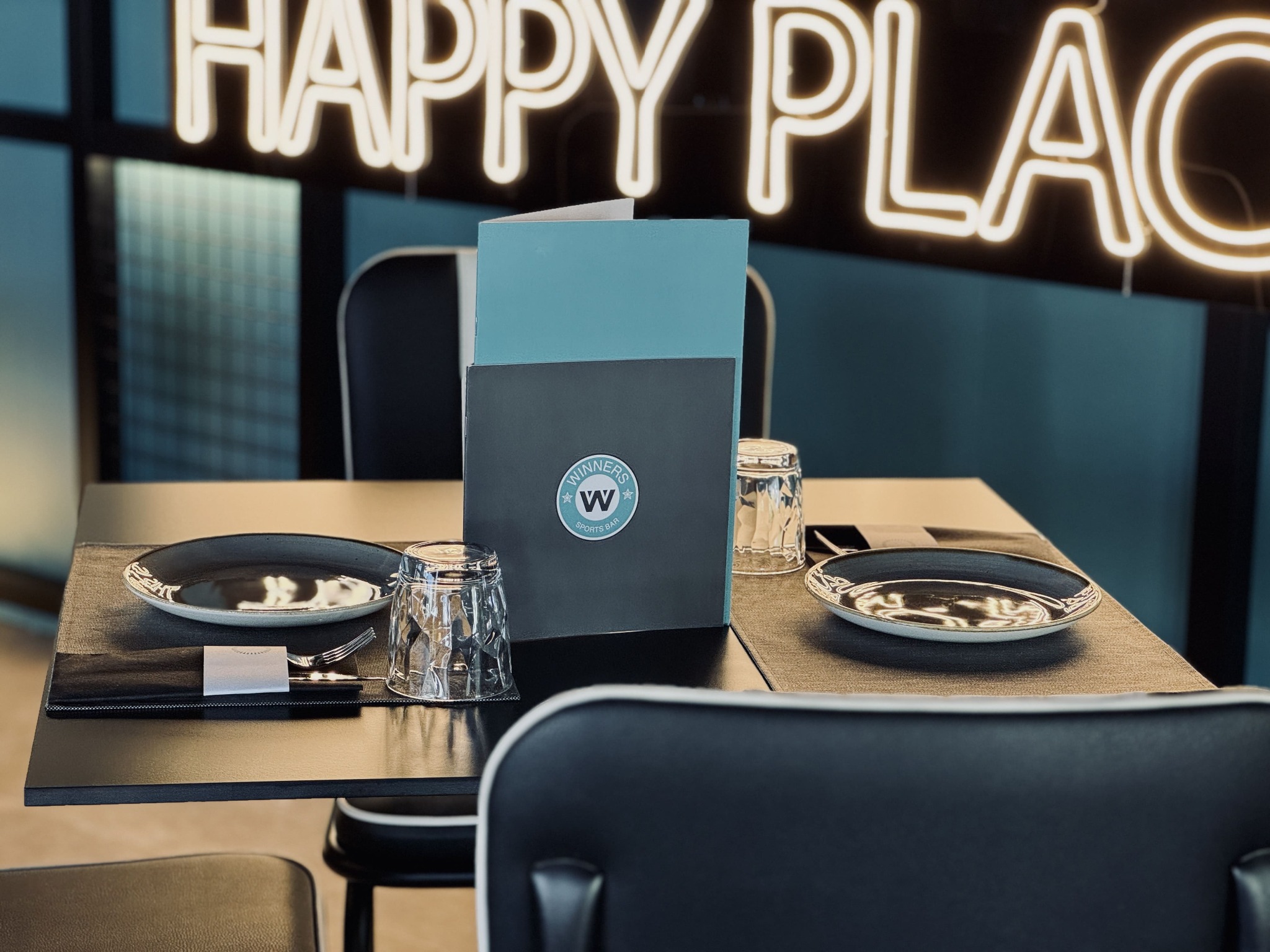 WINNERS Sport Bar Restaurant